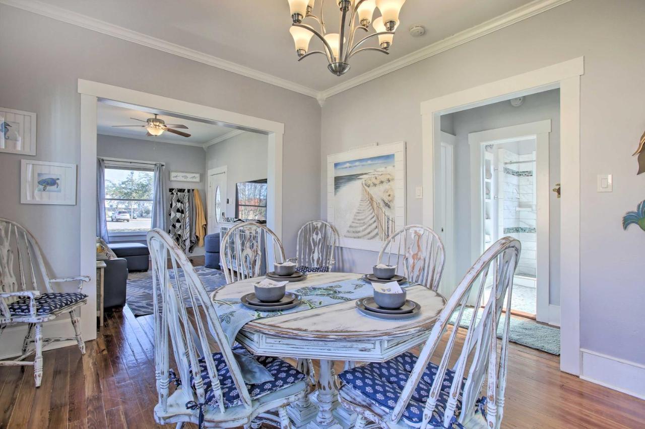 Cozy Beach Bungalow Near Galveston Seawall And Pier Exterior foto